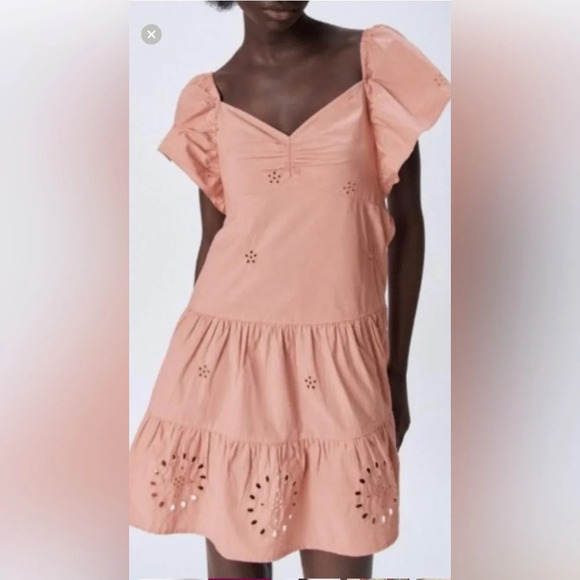 Zara Embroidered Flutter Sleeve Dress size XS in excellent condition - Picture 3 of 9